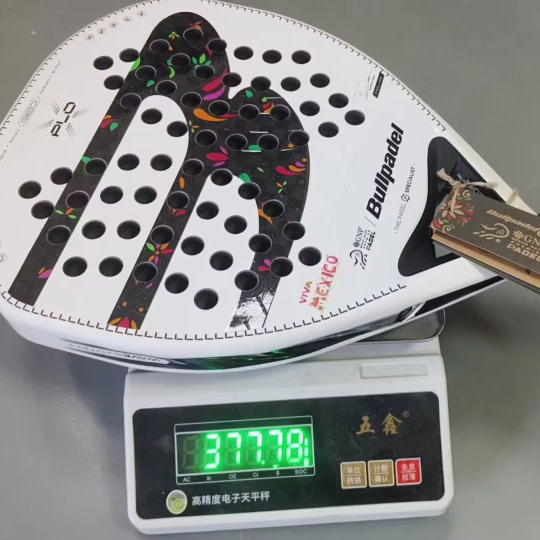 مضرب بادل بولباديل 12K من أليا - مراجعة Badminton Racket Carbon وسعره